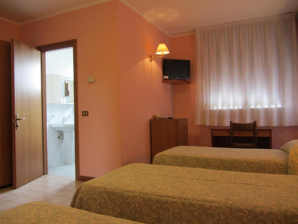 Hotel Ristorante Al Bassanello Bassano del Grappa Ngoại thất bức ảnh