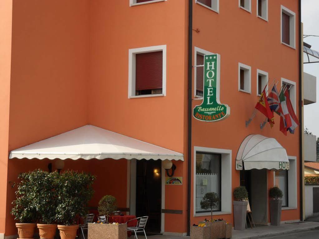 Hotel Ristorante Al Bassanello Bassano del Grappa Ngoại thất bức ảnh